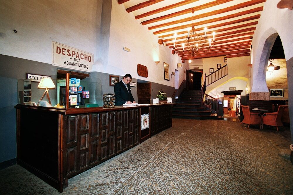 Hospederia Meson De La Dolores Calatayud Exteriér fotografie